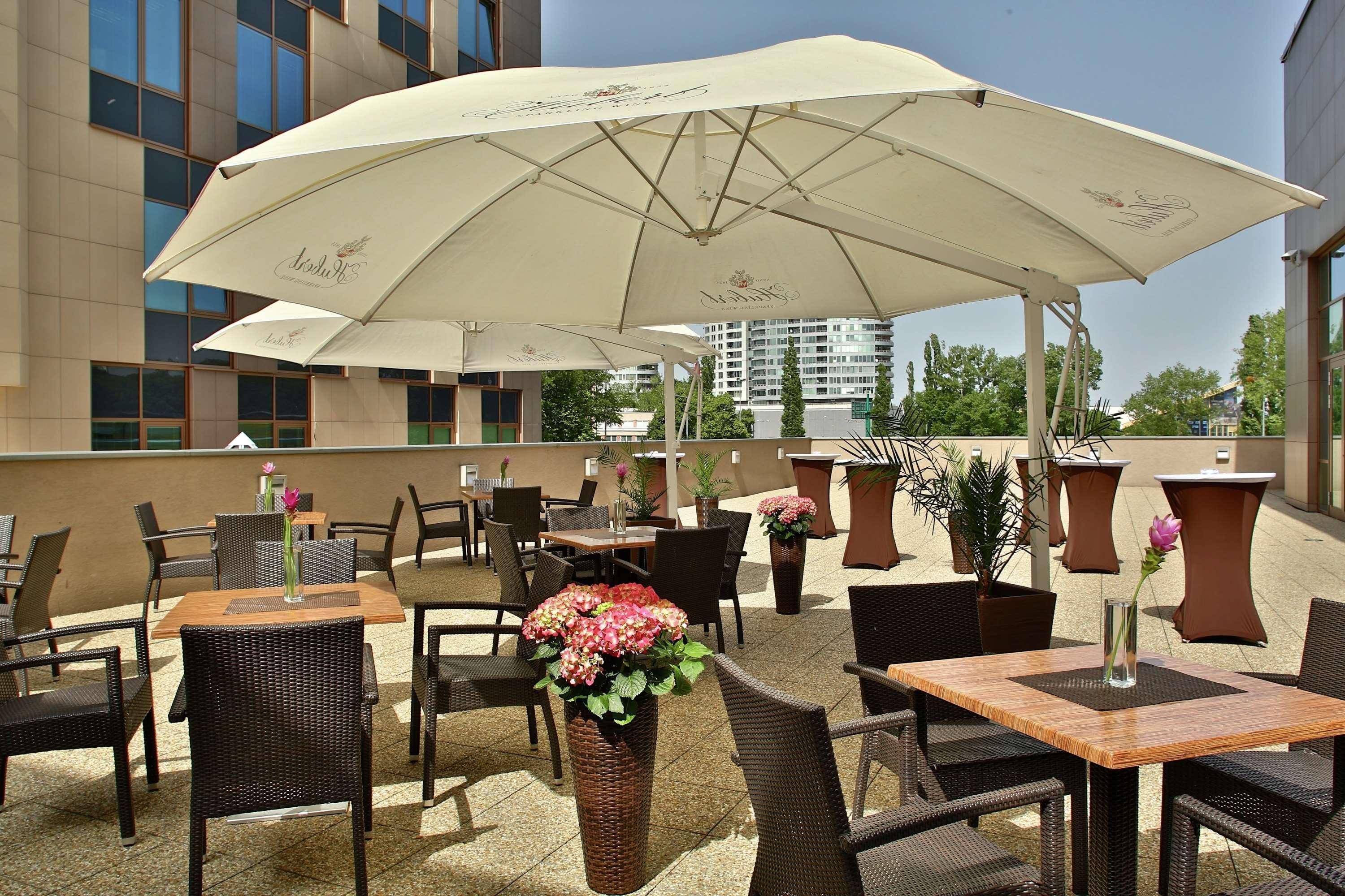 Doubletree By Hilton Bratislava Hotel Luaran gambar